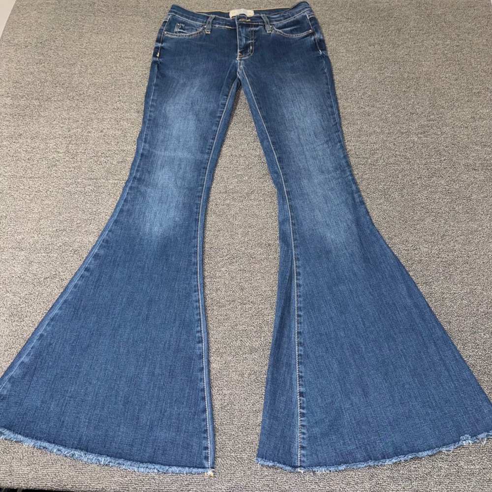 Free People We The Free Flare Jeans Blue Denim Bell Bottom Raw Hem Size 28 Boho